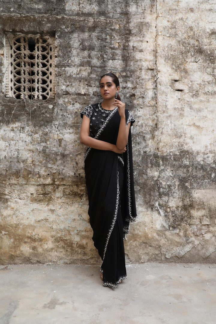 BLACK DRAPE SAREE