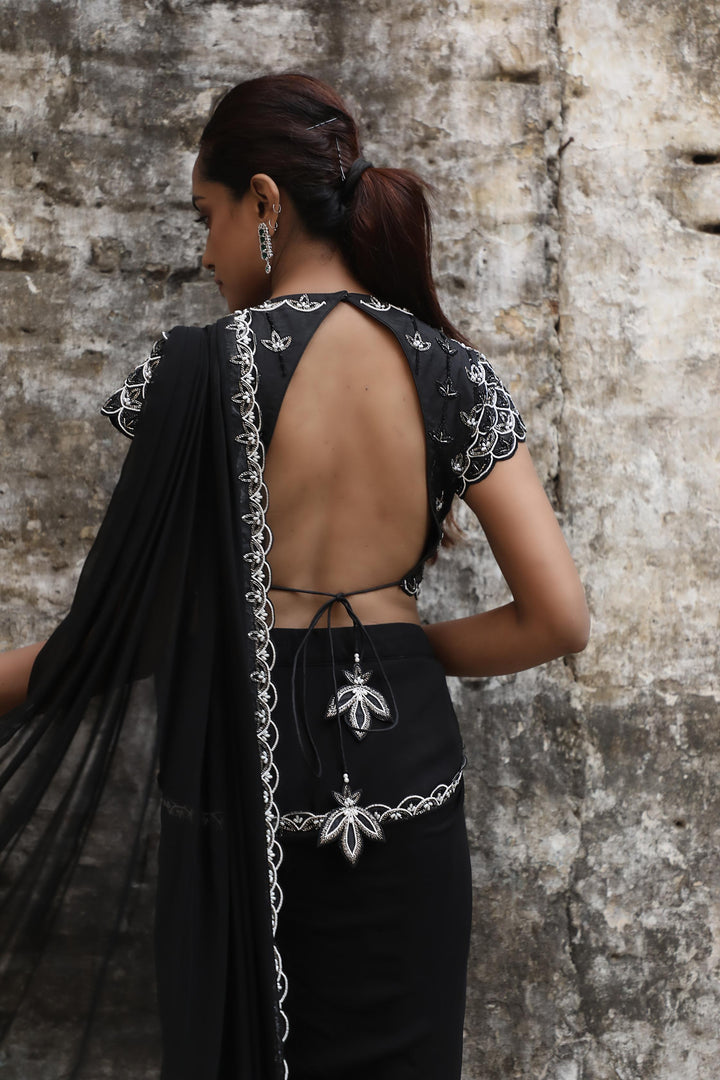 BLACK DRAPE SAREE